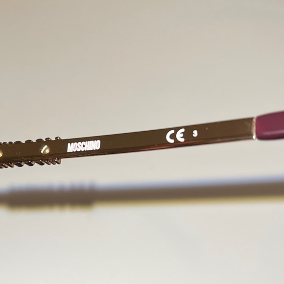 Moschino Reflective Sunglasses - Picture 5 of 6